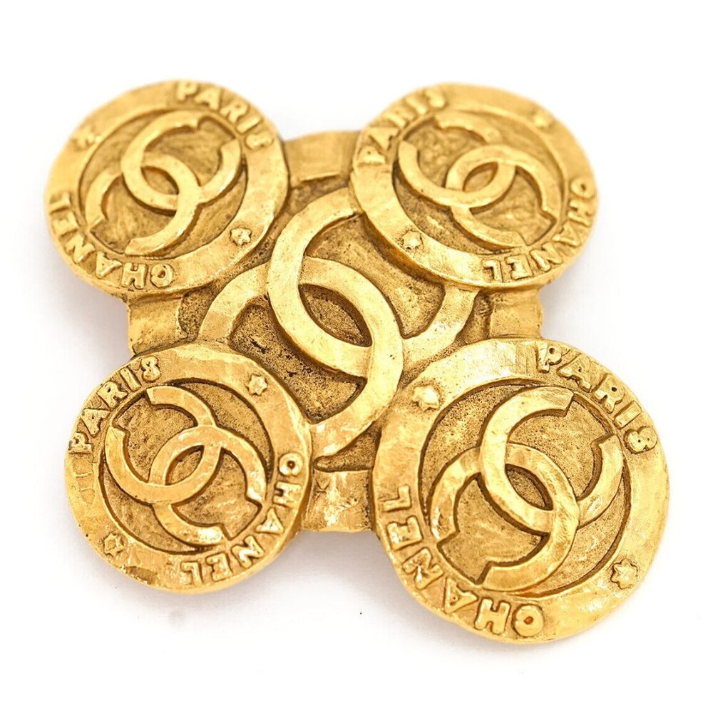 CHANEL CC Logos Round Cross Brooch Gold Tone 28 1234 Pin Auth w/Box q1138 - Picture 2 of 4